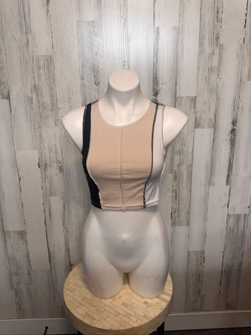 Tan Black White Colorblock Exposed Seam Ribbed Sleeveless Crop Tank Top S